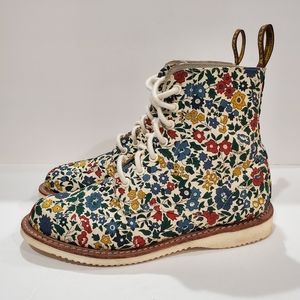 {Dr. Martens} Liberty Print Evan Boots